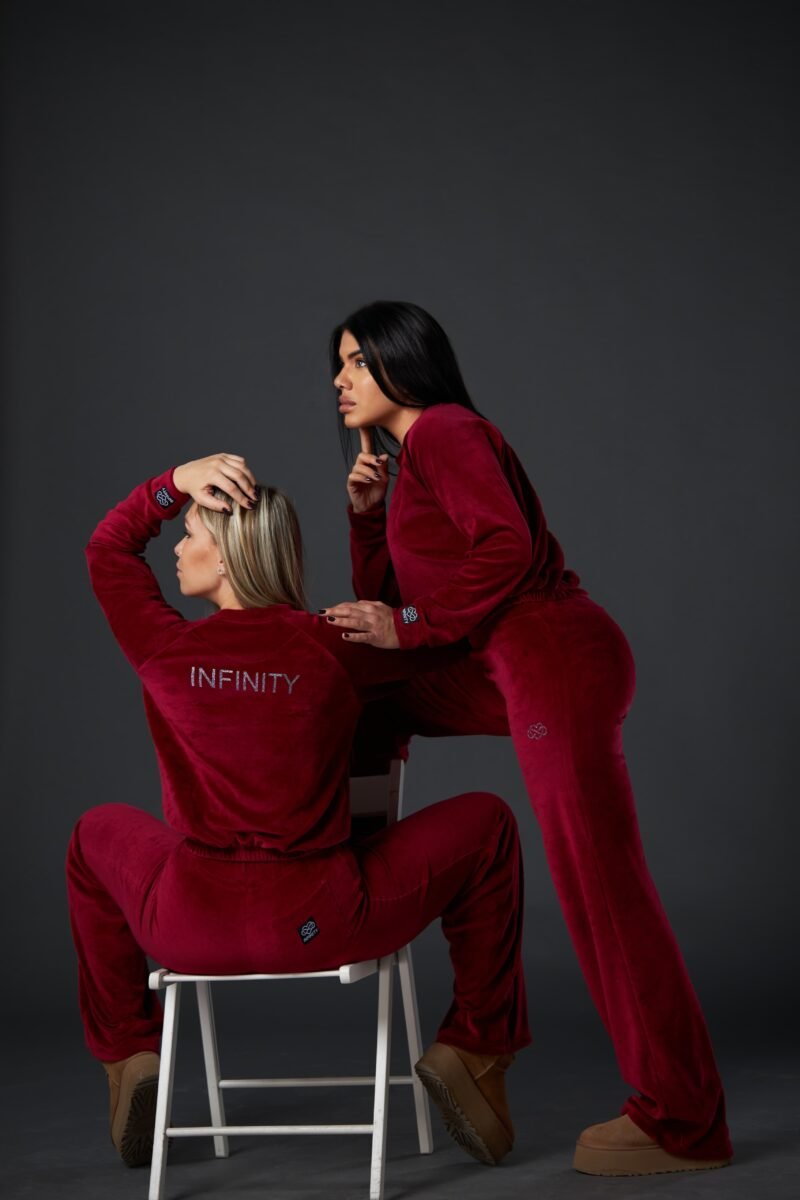 INFINITY PLIŠ
